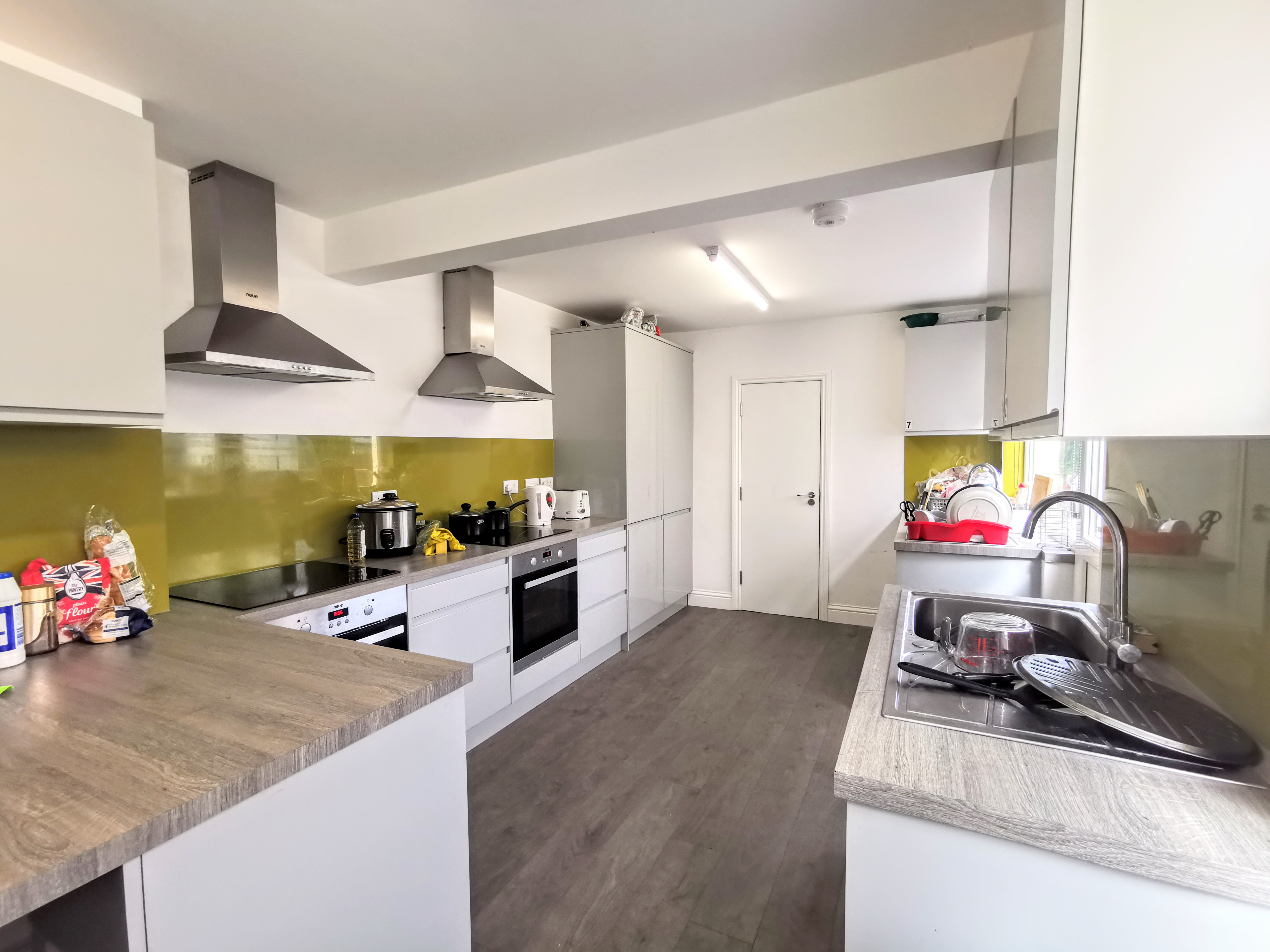 Room Stocker Road in Arun