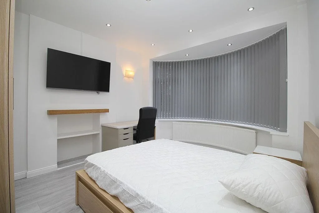 Room Byron Street Extension in Charnwood