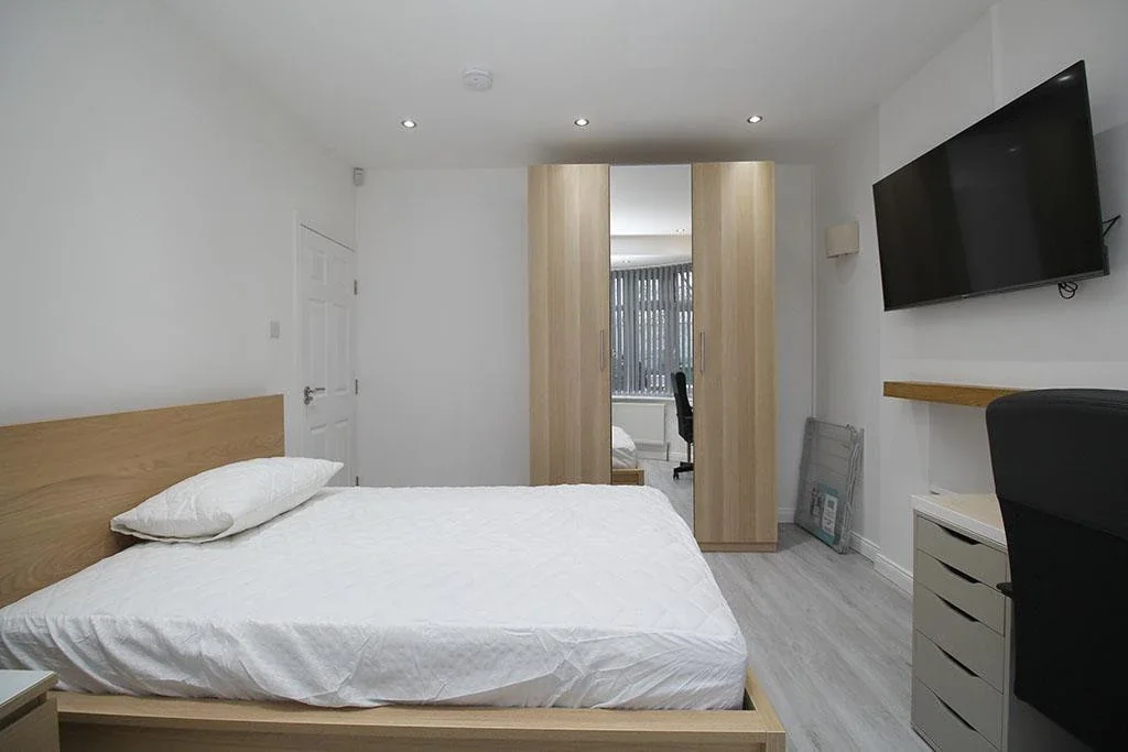 Room Byron Street Extension in Charnwood