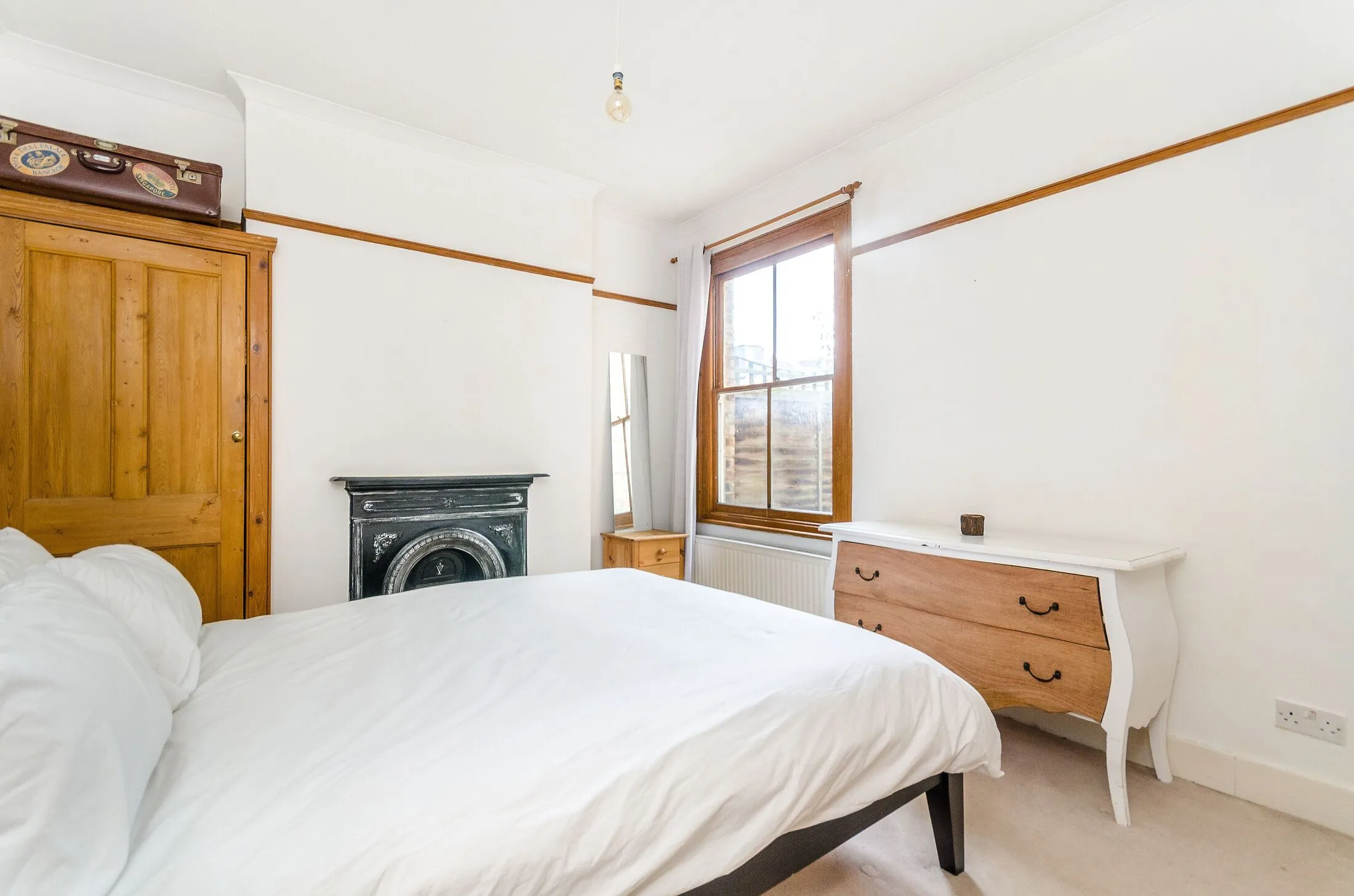 Flat Birkbeck Road in Greater London