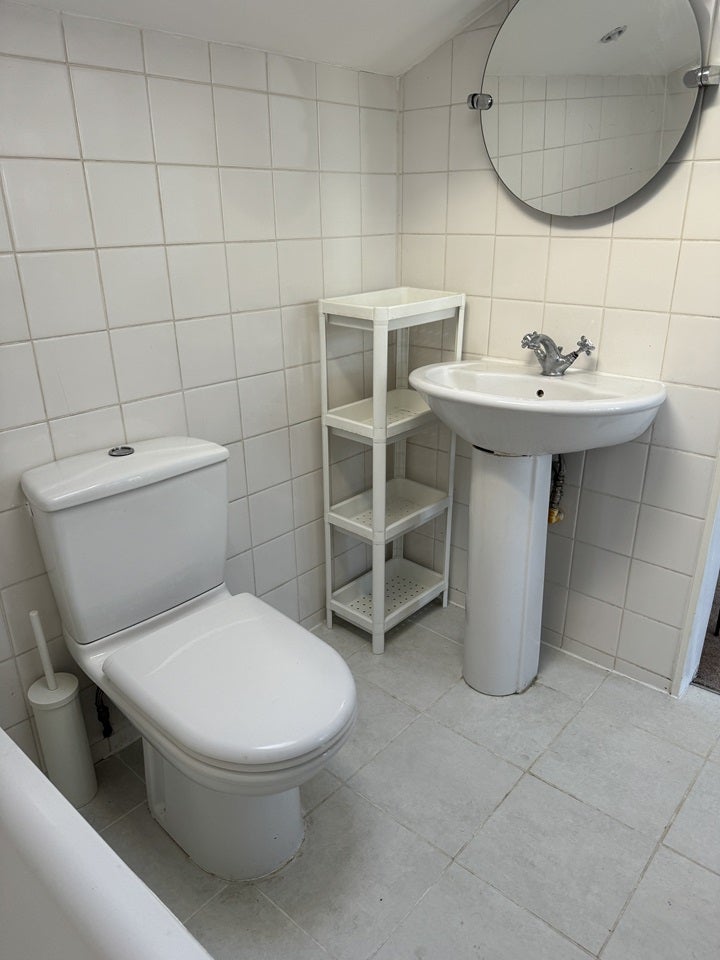 Room Oxford Gardens in Greater London