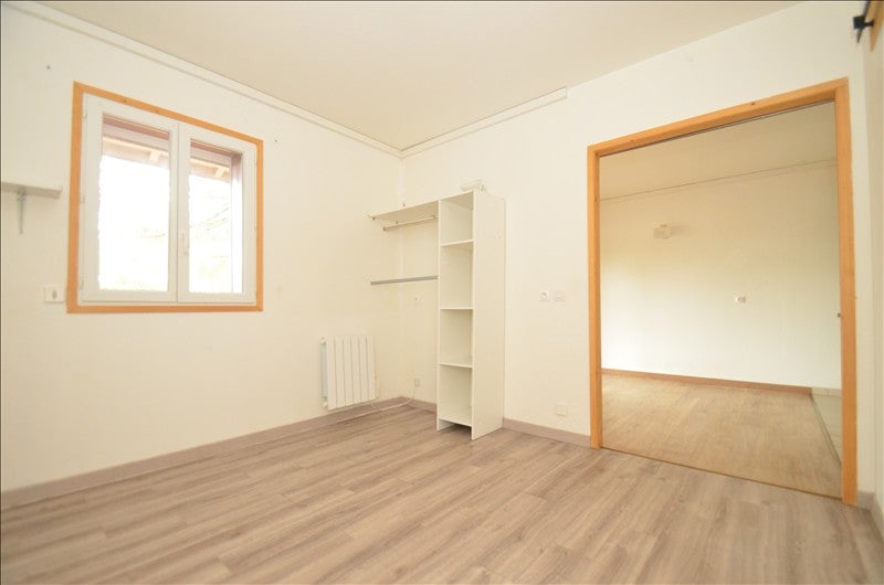 Flat Rue de La République in Moulin-Neuf