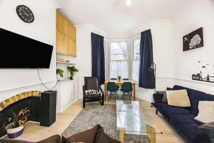 Flat Shirland Road in City of Westminster