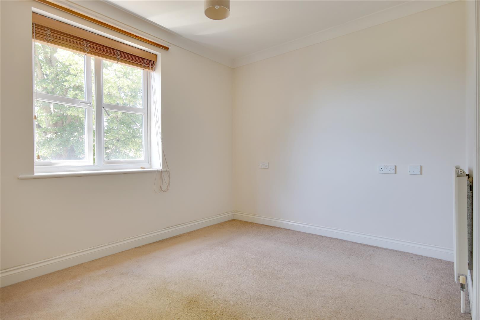 Flat Hillcroft Close in New Forest