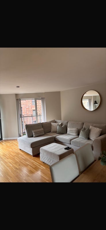 Room Watson Street in Glasgow