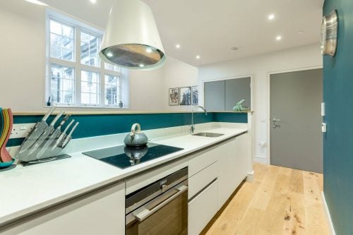 Flat Donaldson Drive in City of Edinburgh
