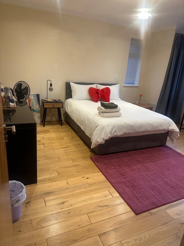 Room The Ridings in Greater London