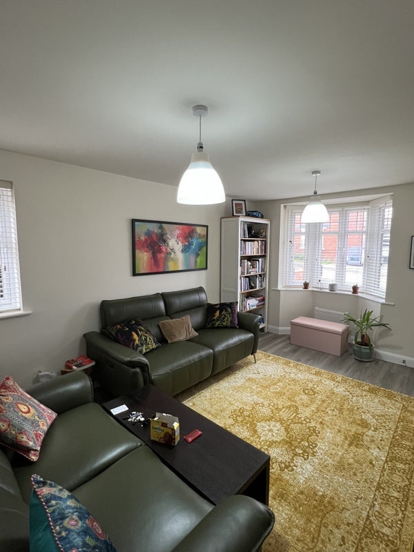Room Redlands Road in Charnwood