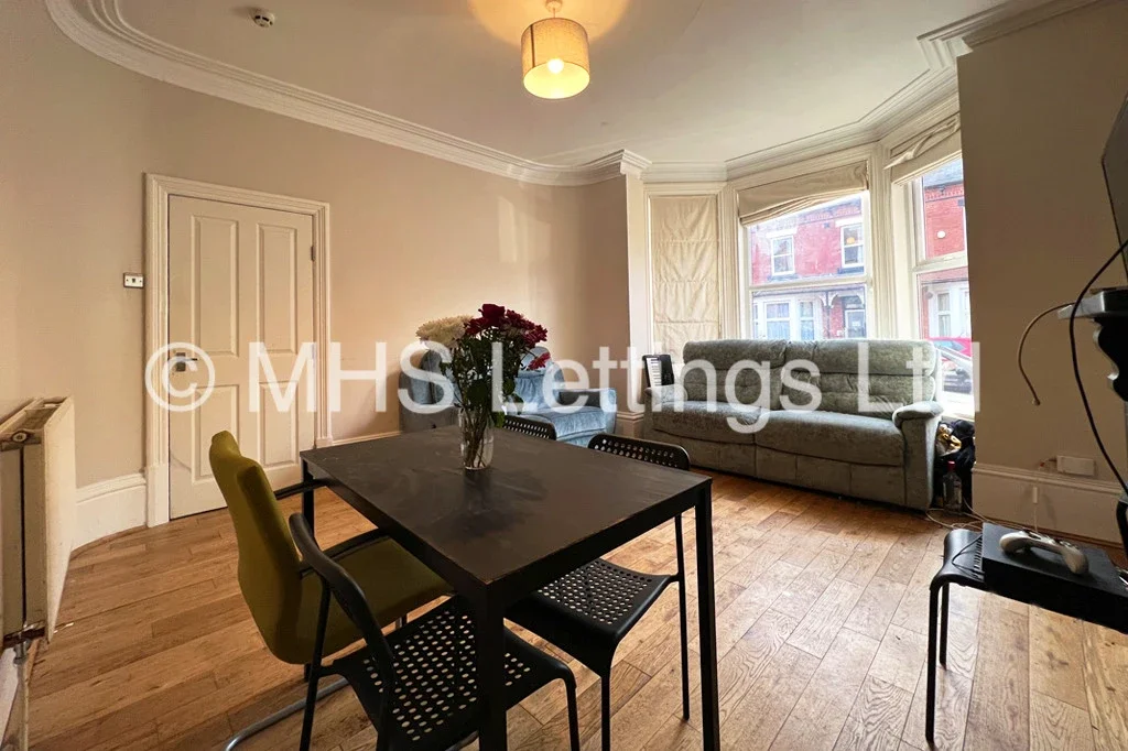Flat Granby Place in Leeds