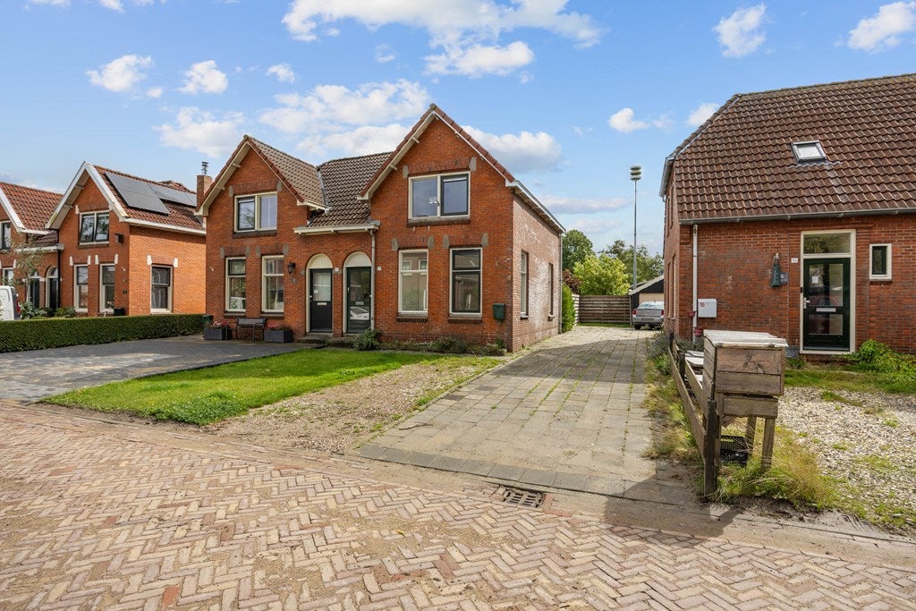 Huis Nieuwestreek 57 in Ezinge