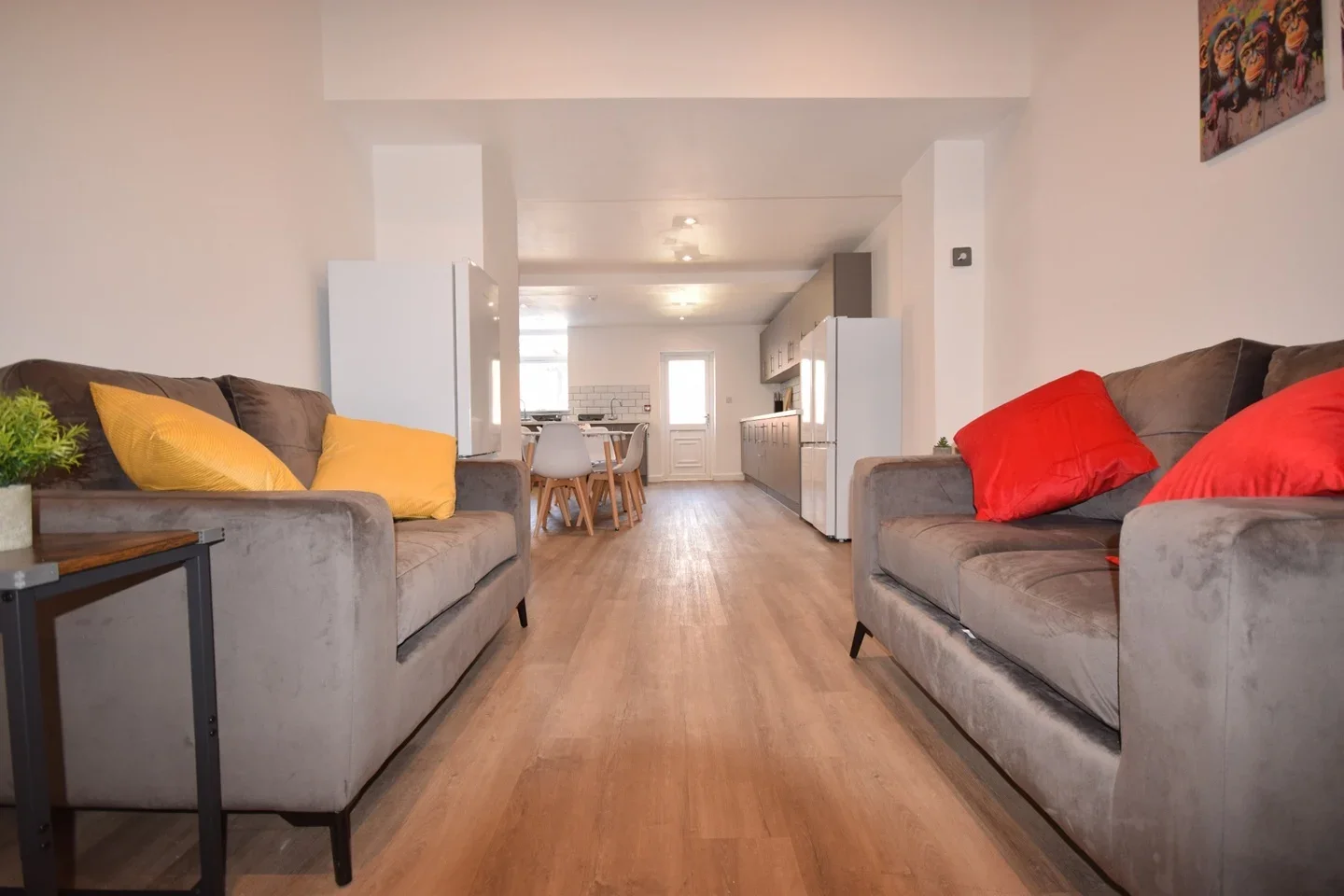 Room Gloucester Road in Bristol