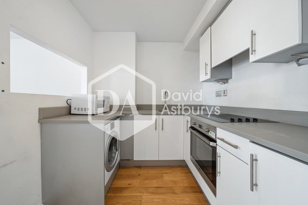 Flat York Way in Greater London