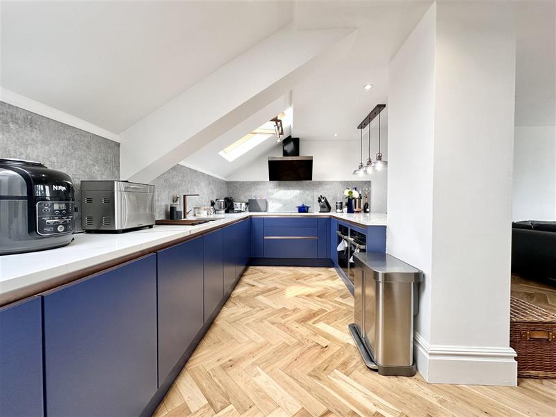 Flat Wilton Place in Salford