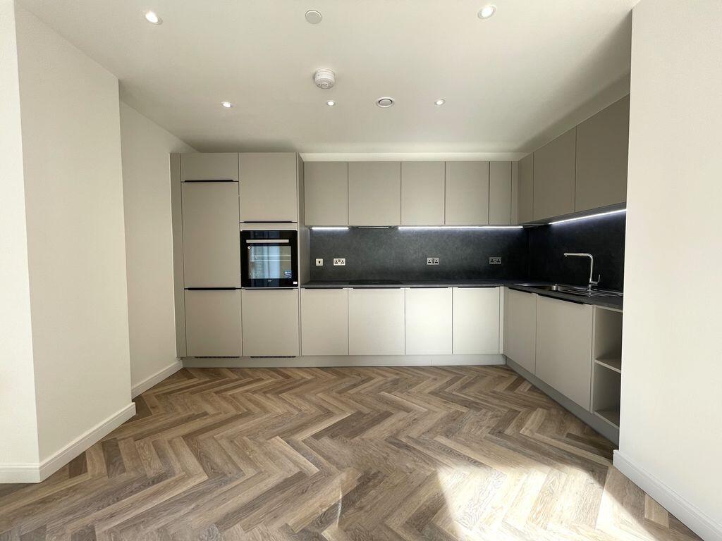 Flat Addiscombe Road in London