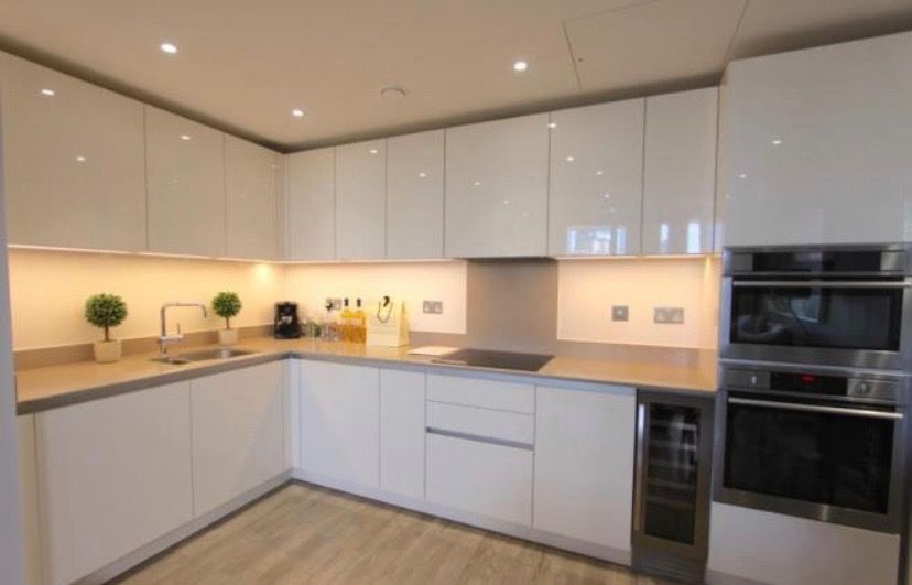 Flat Wandsworth Road in Greater London