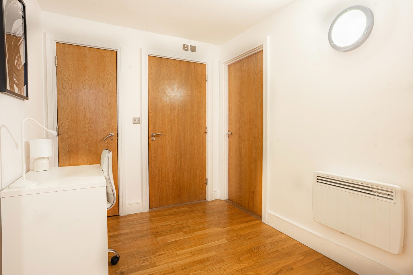 Flat Prestons Road in Greater London