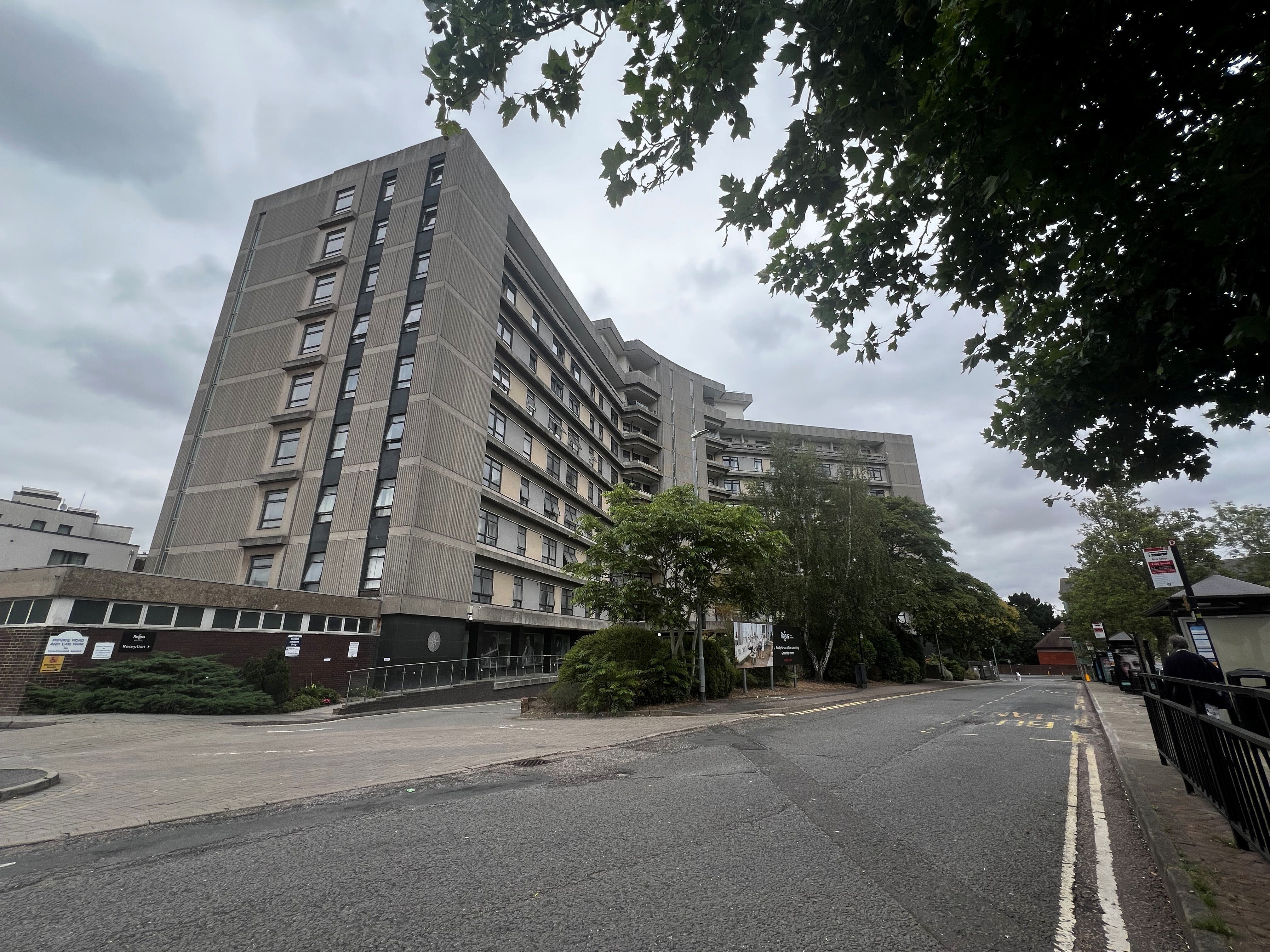 Flat Park Street in Ashford