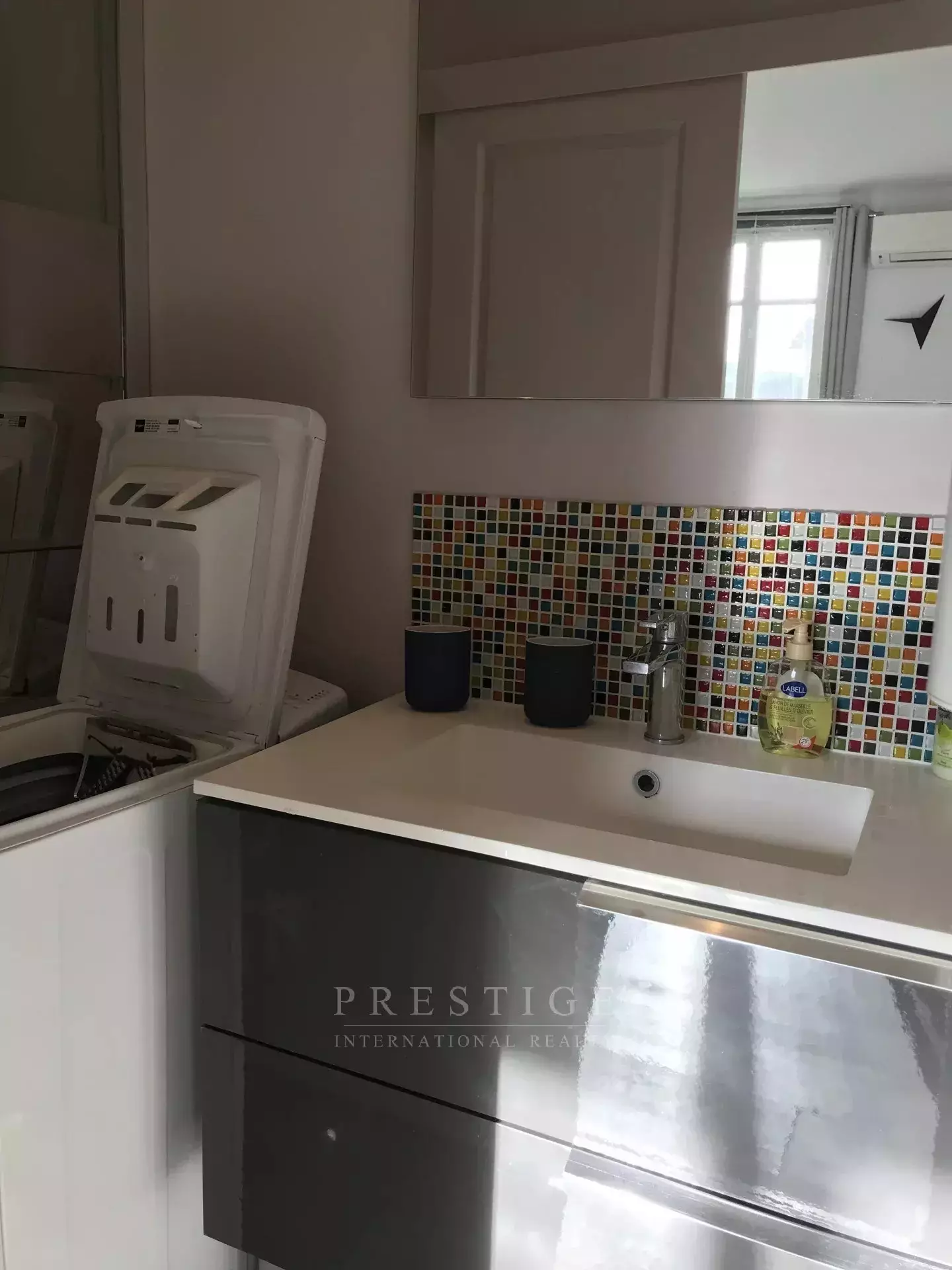 Appartement Rue Paul Bourgarel à Antibes