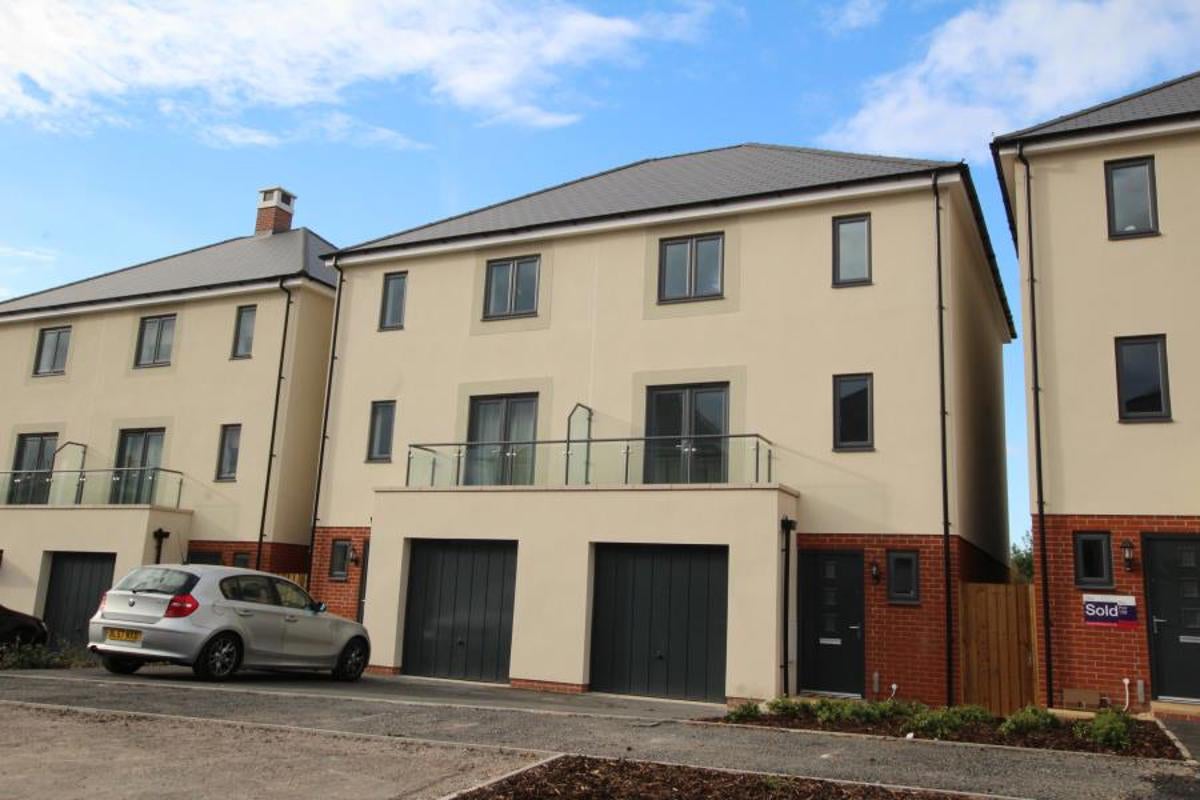 House Slade Baker Way in Stoke Gifford