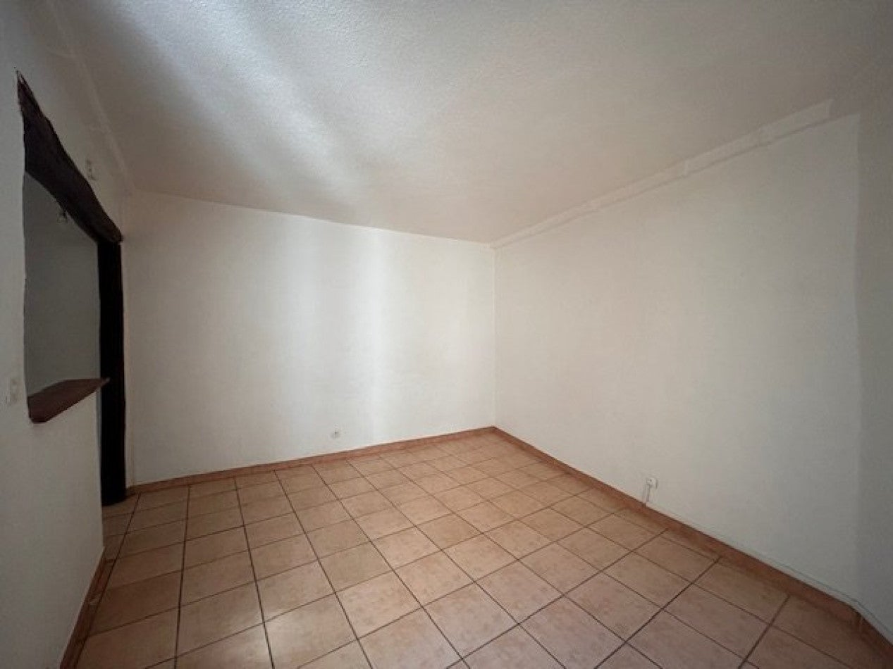 Flat Rue de la Croix d'Or in Montpellier