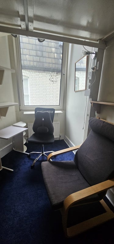 Room Hanson Street in City of Westminster