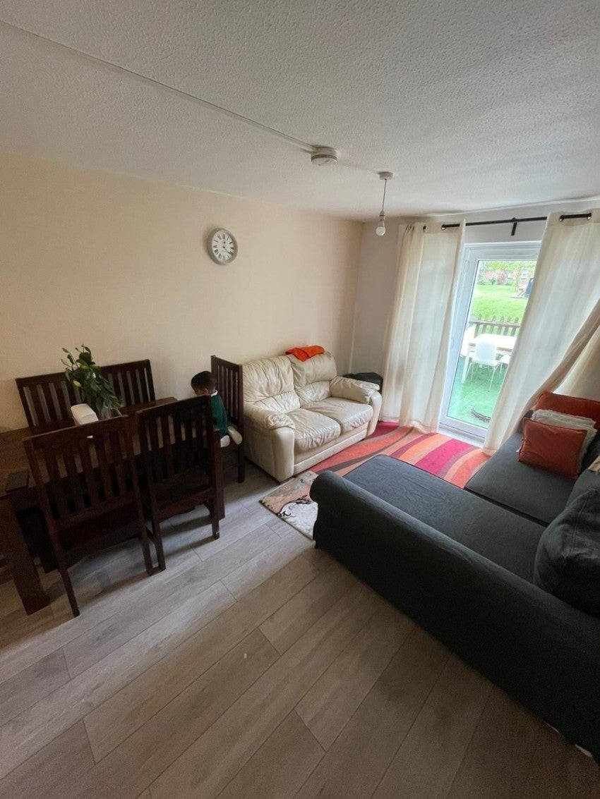 Flat Portland Road in Greater London