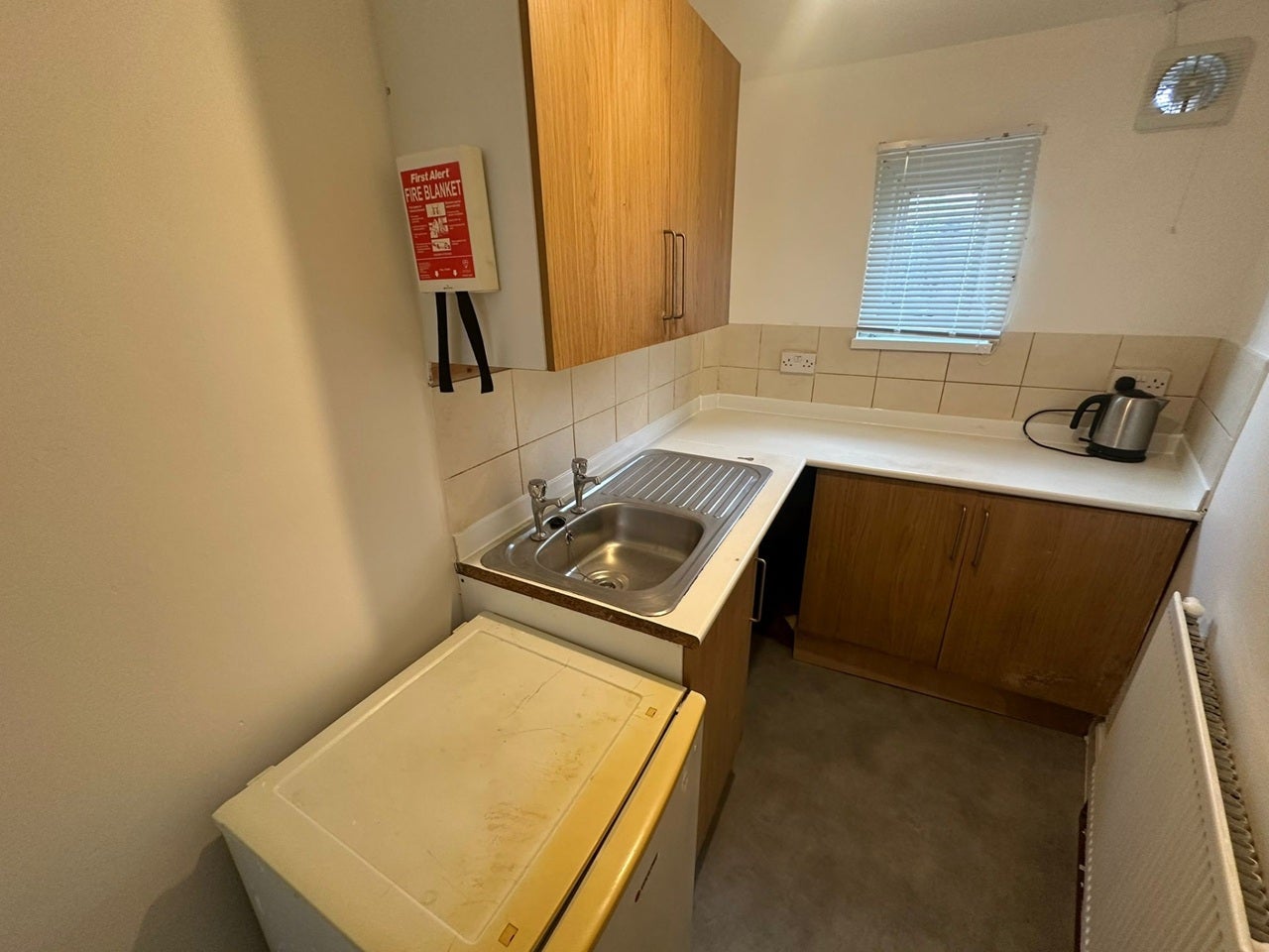 Room Elder Grove in Wakefield