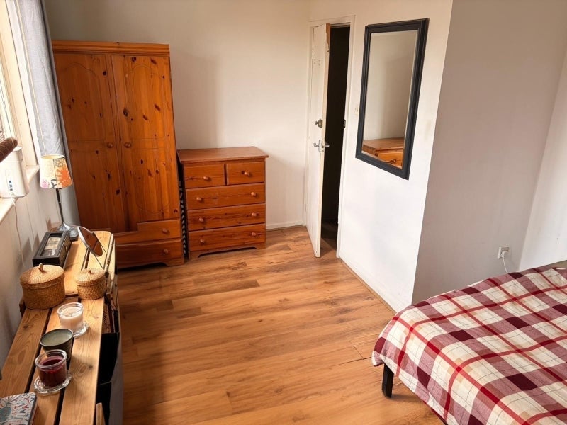 Room Caledonian Road in Greater London