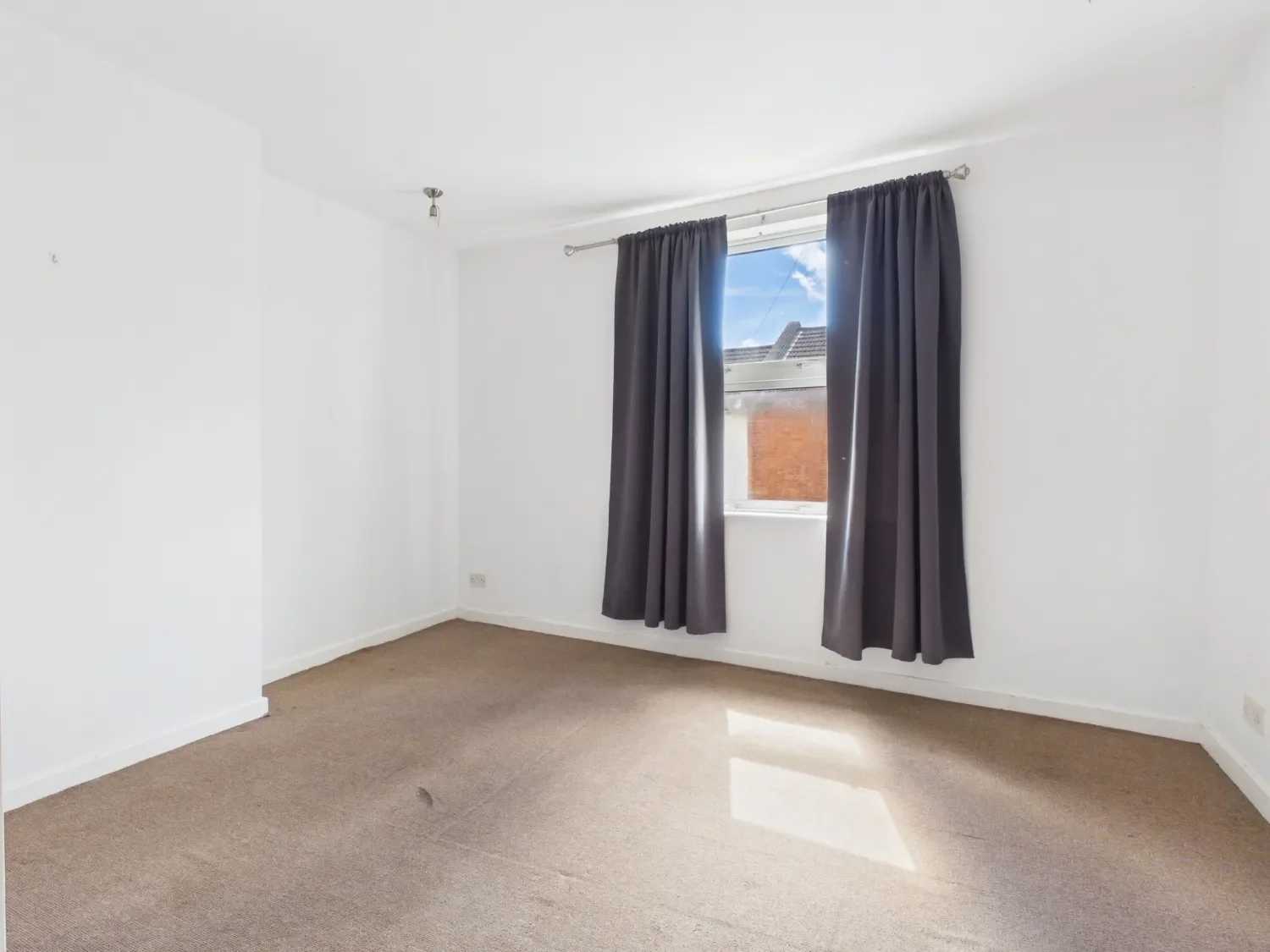 Flat St Edmund's Road in Northampton