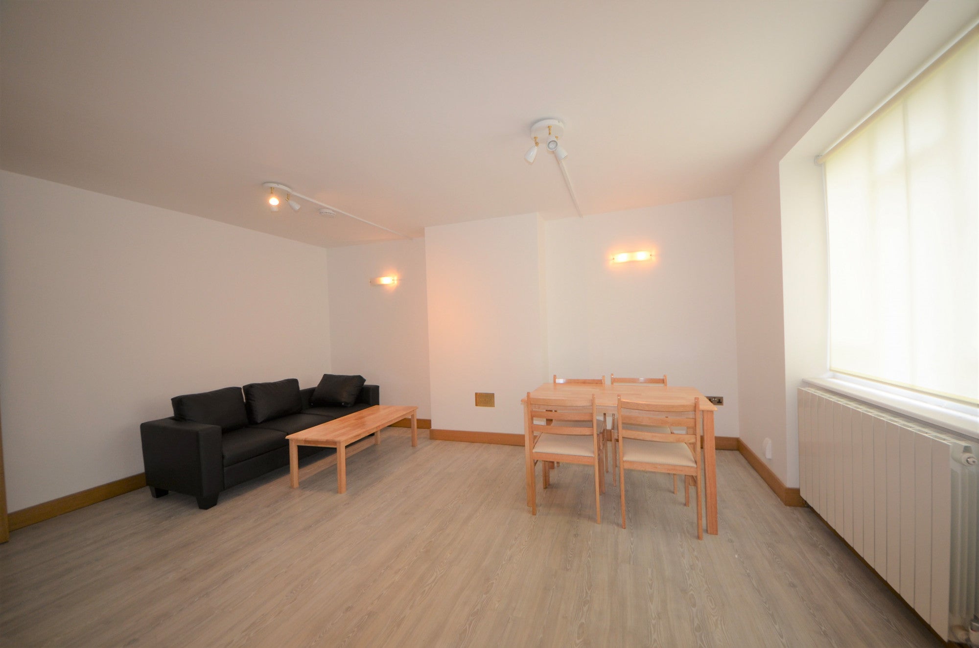 Flat Hardwick Street in Greater London