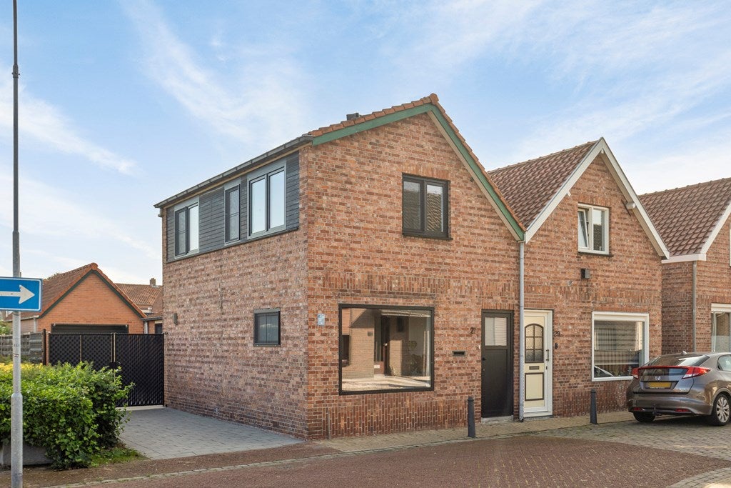 Huis Kerkstraat 27 in Clinge