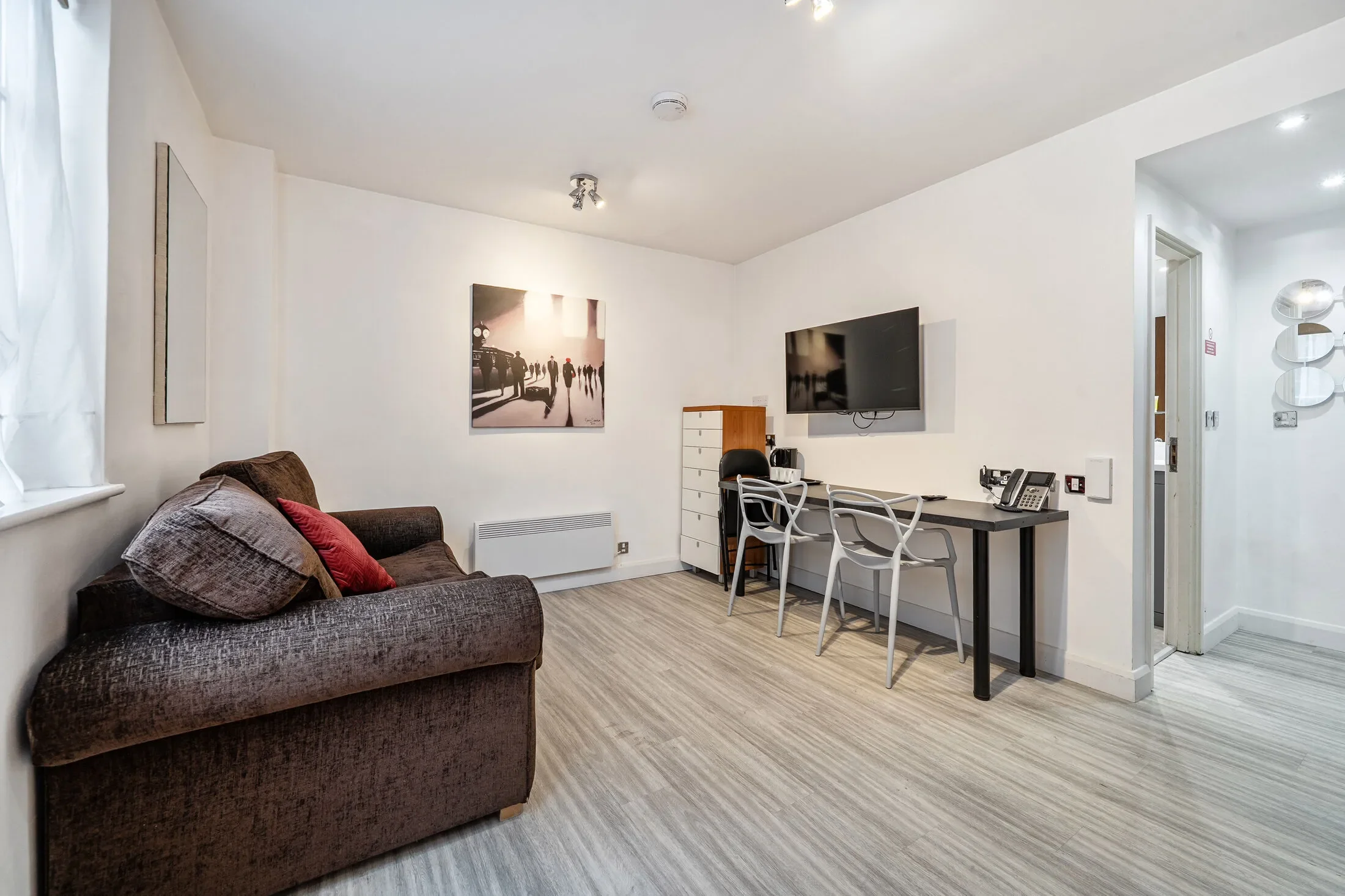 Flat Roland Gardens in Greater London