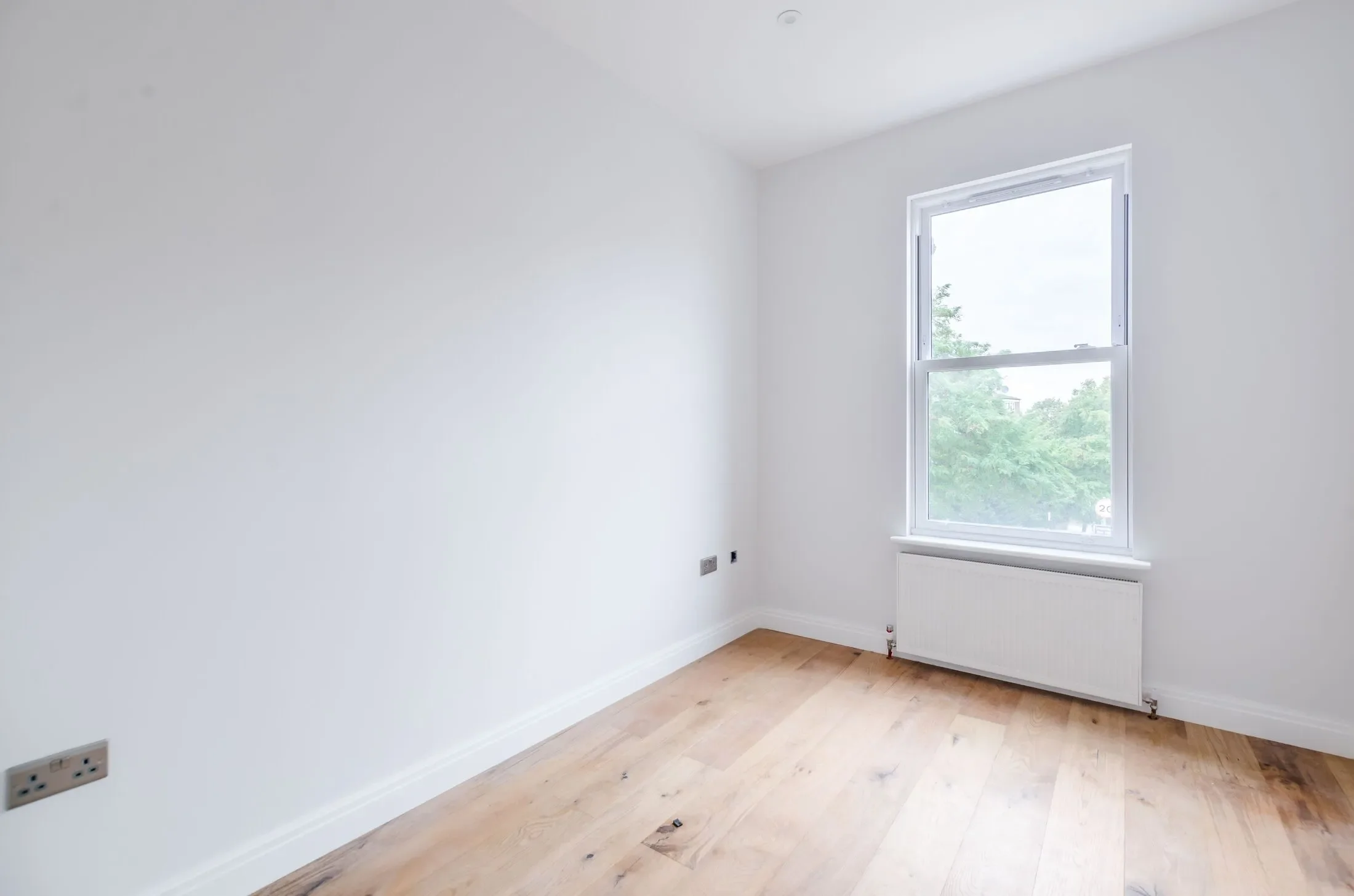Flat Rush Hill Mews in Greater London
