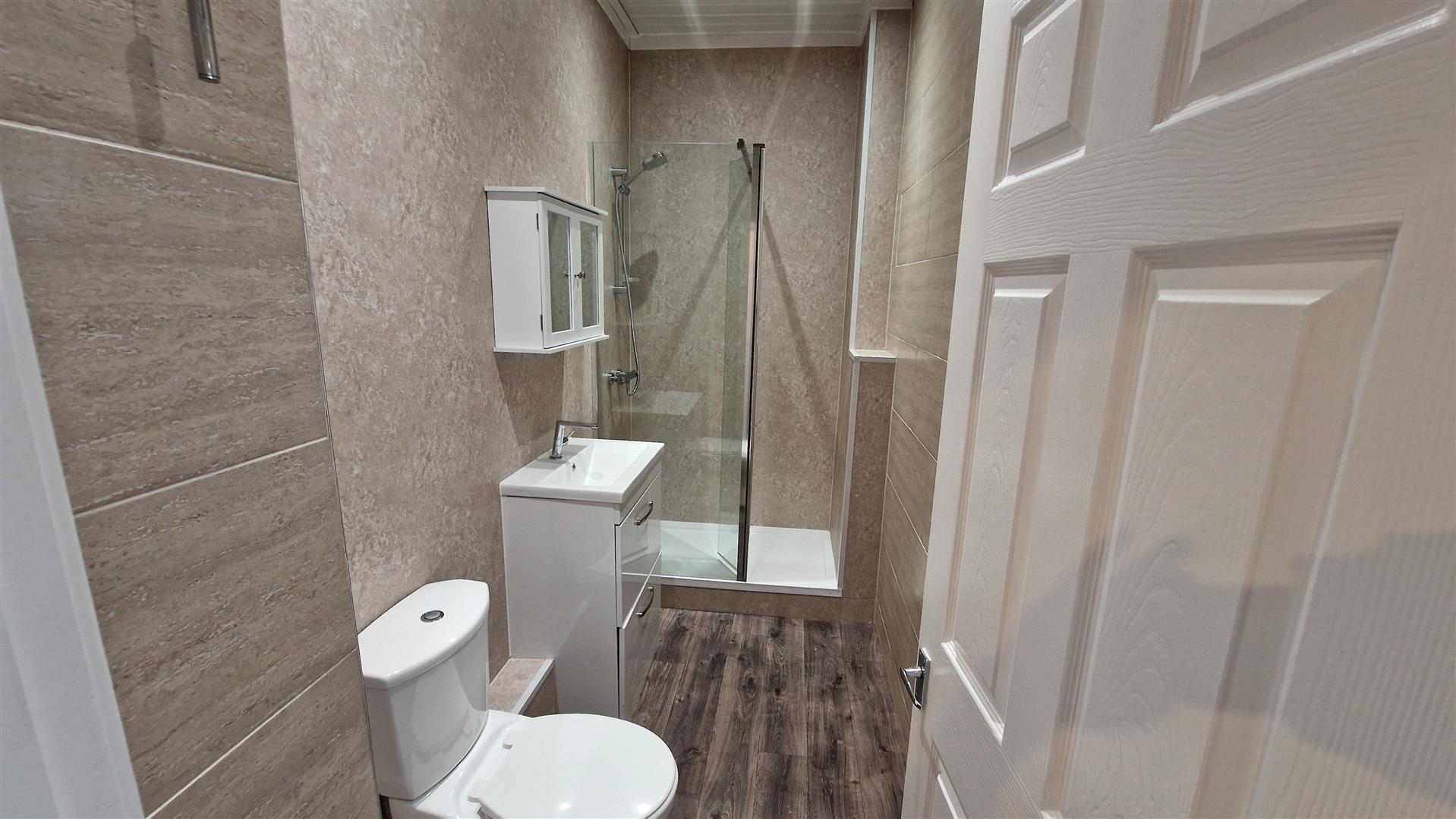 Flat Warton Terrace in Newcastle upon Tyne