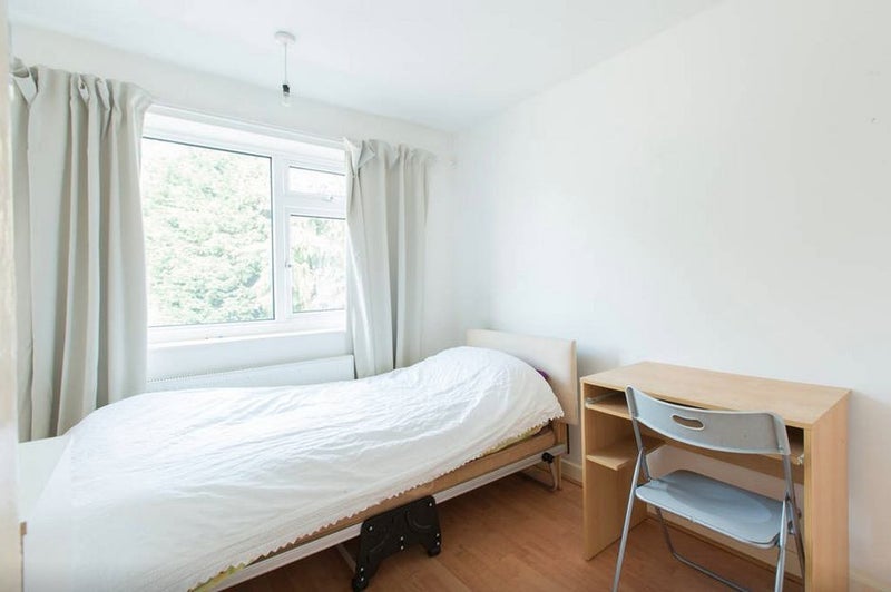 Room Alleyn Park in Greater London