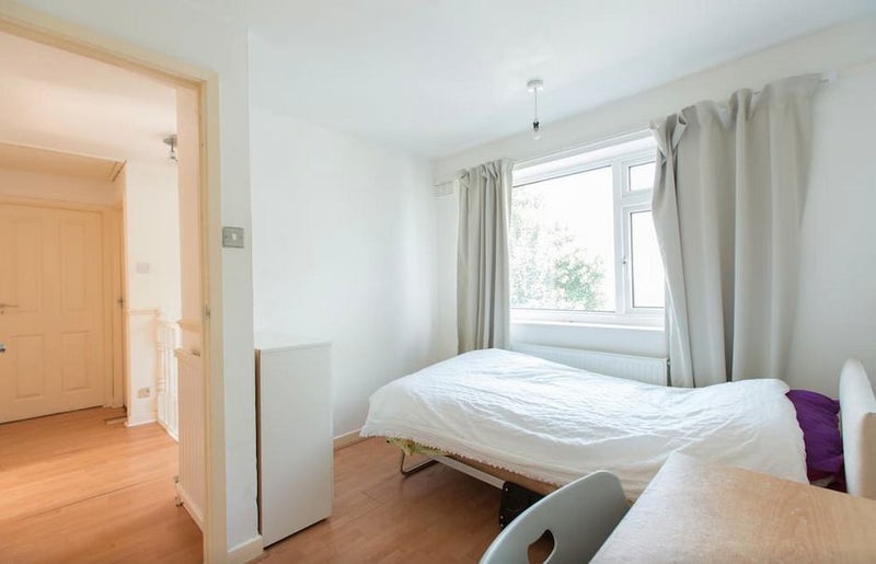 Room Alleyn Park in Greater London