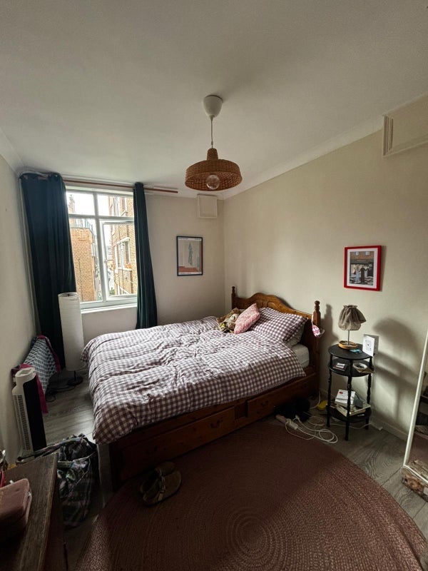 Room Homerton Row in Greater London