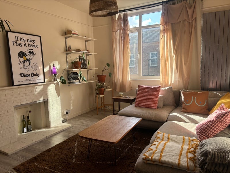Room Homerton Row in Greater London