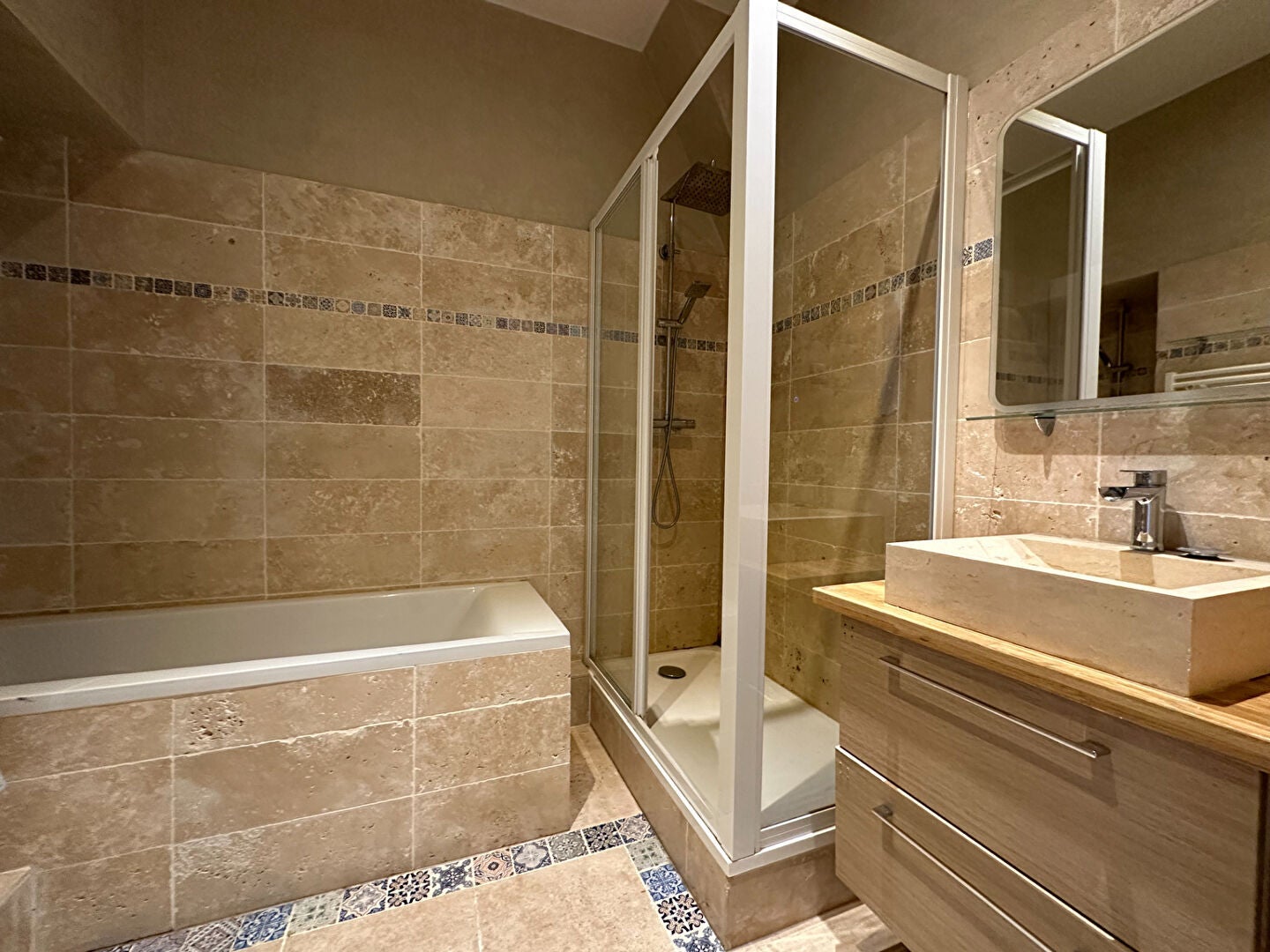 Flat Rue de Satory in Versailles
