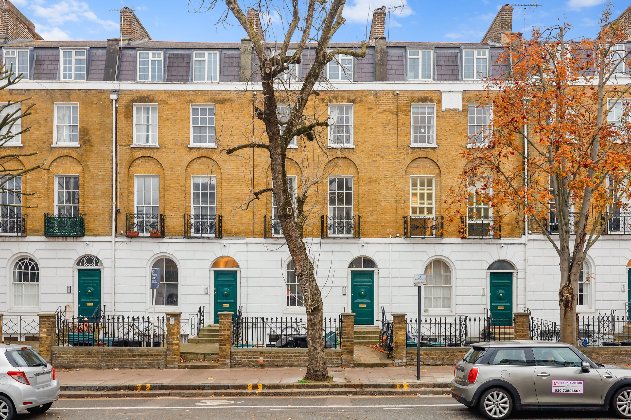 Flat Liverpool Road in Greater London