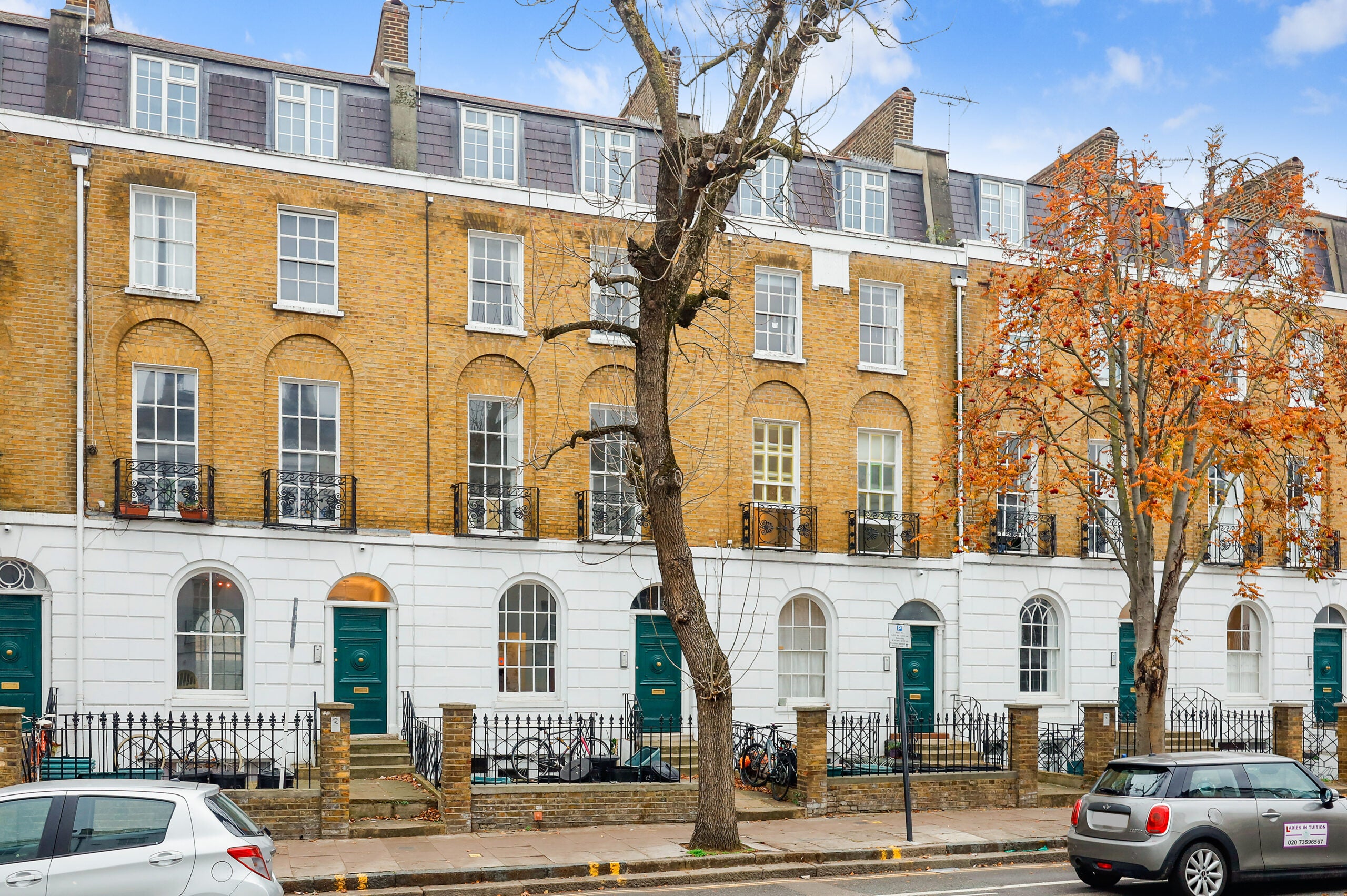 Flat Liverpool Road in Greater London