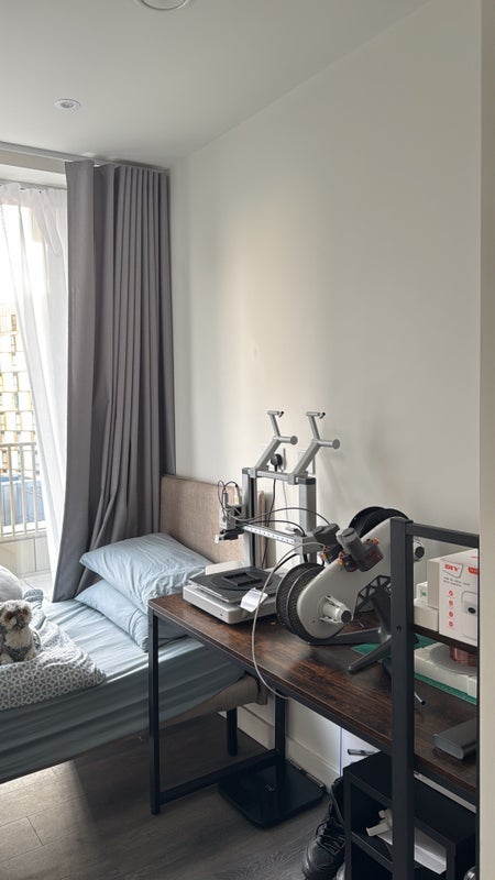 Room Montfichet Road in Greater London