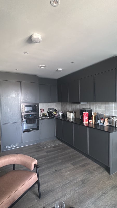 Room Montfichet Road in Greater London