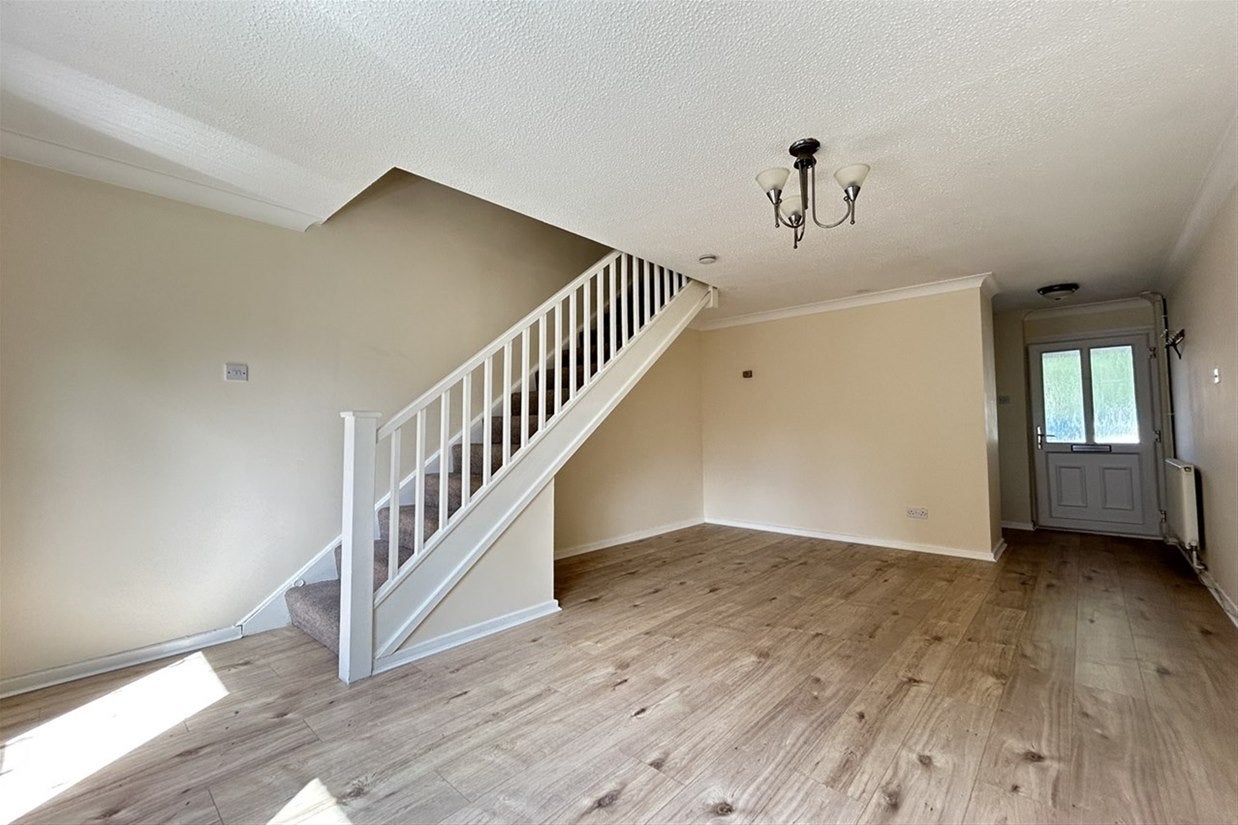 House Brookvale Close in Basingstoke and Deane