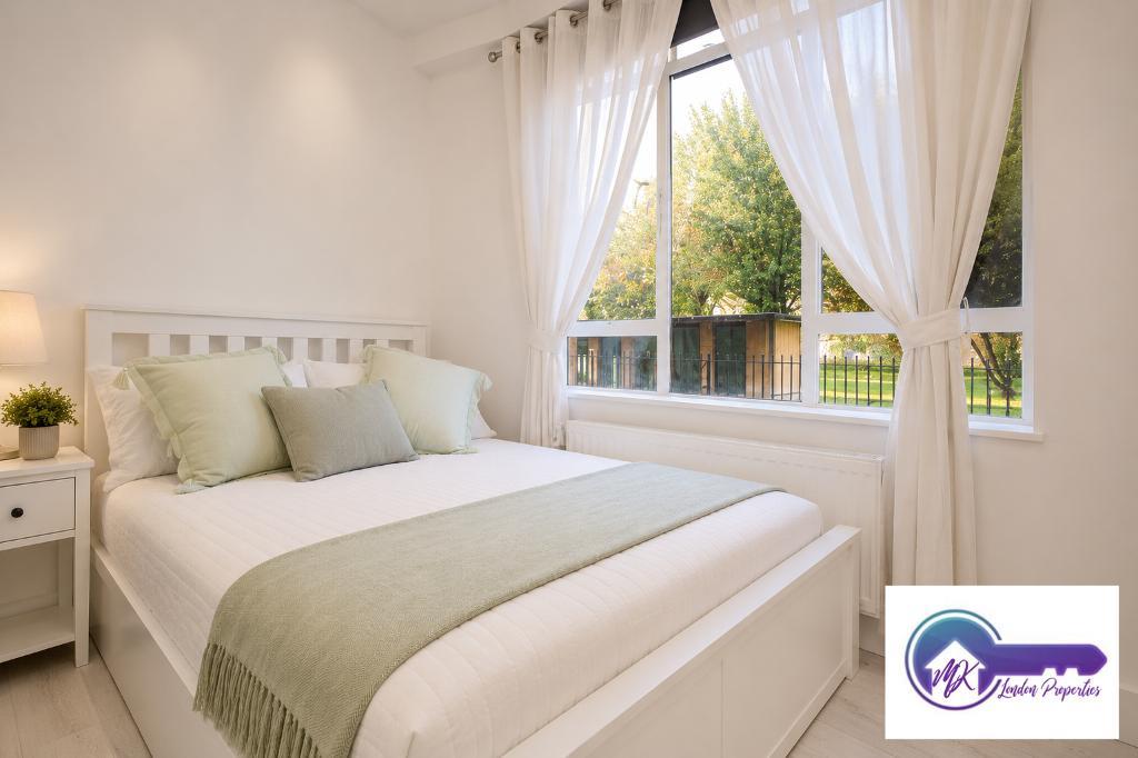 Room John Aird Court in City of Westminster
