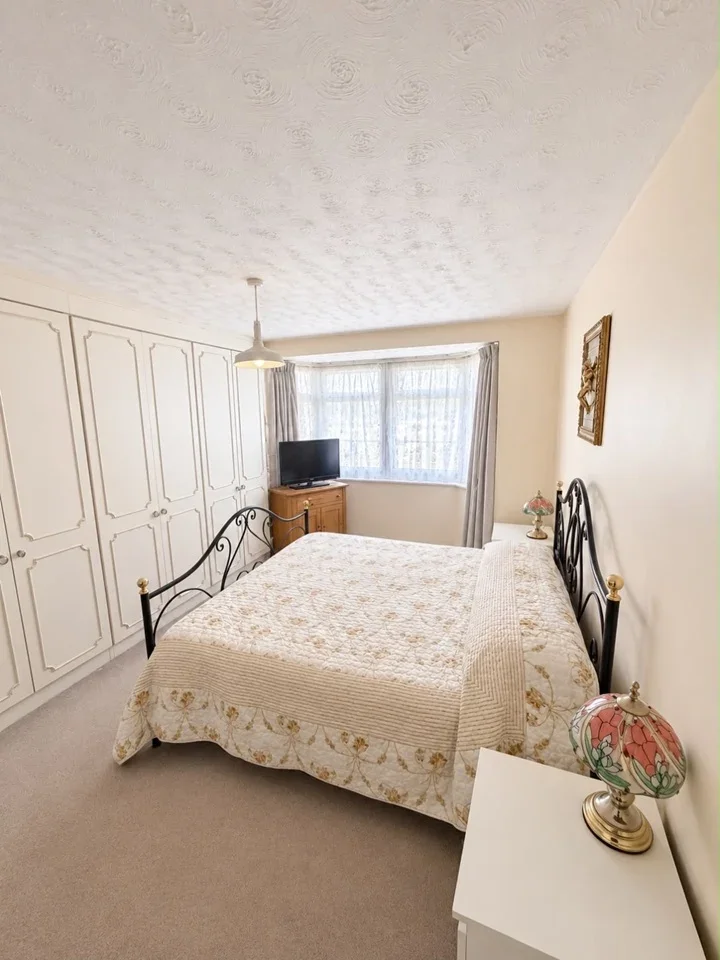 House Cillocks Close in Hoddesdon