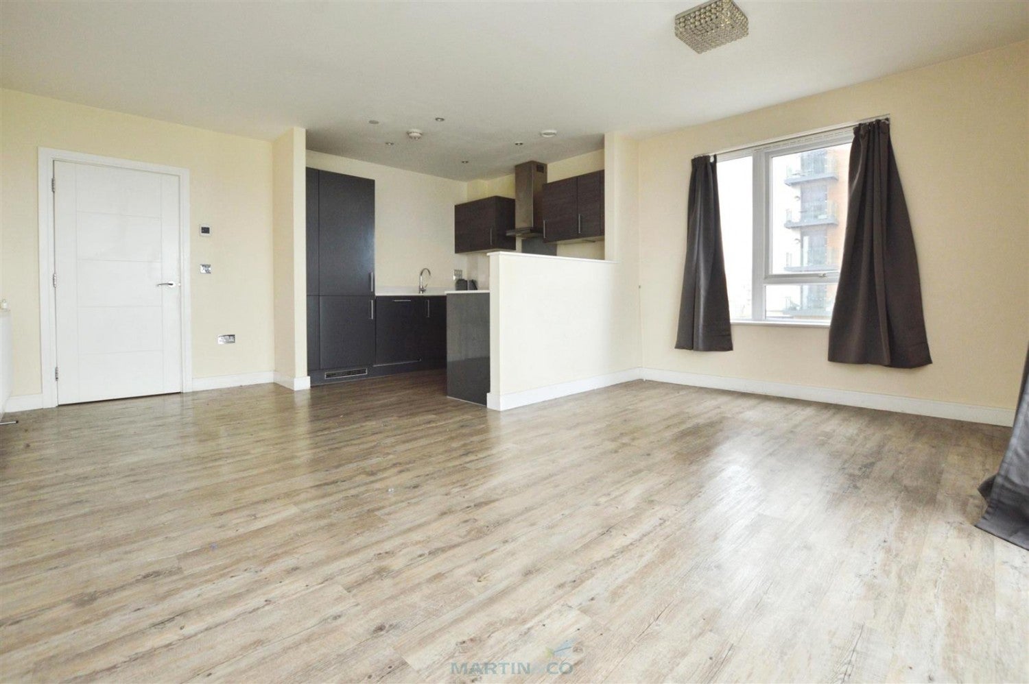 Flat Pearl Lane in Gillingham
