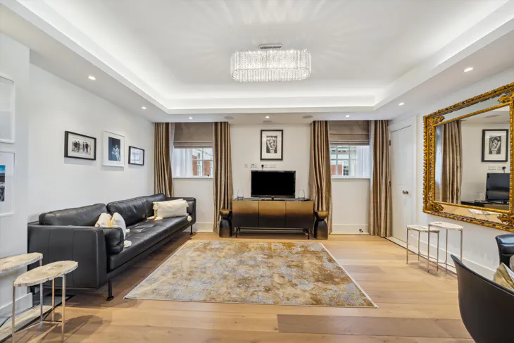Flat Richmond Hill in Greater London