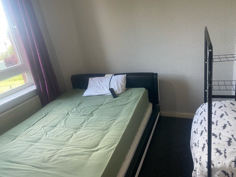 Room Stenhouse Place East in City of Edinburgh