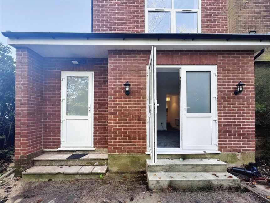 Flat Frant Road in Tunbridge Wells